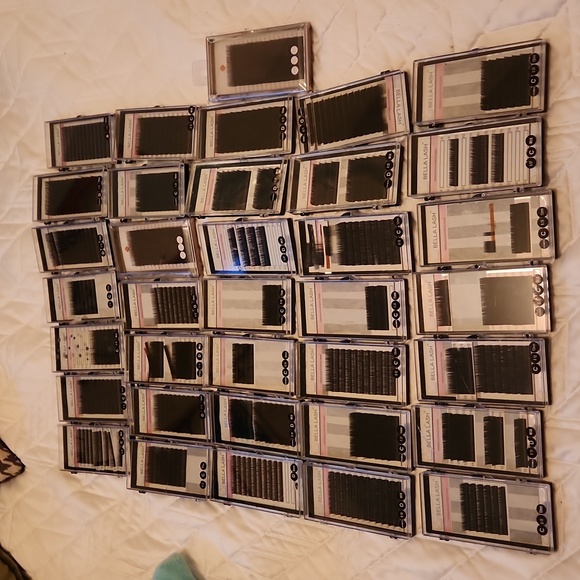 Eye Lash Extention lot of 36 (Premium Synthetic Mink) - Picture 8 of 8